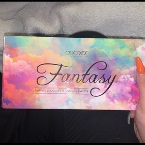 DoColor: FANTASY PALETTE